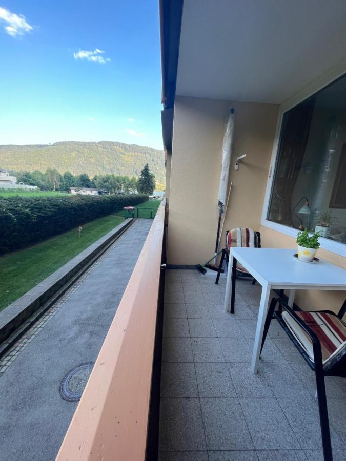 Kaernten Ossiacher See Apartment Zwei Zimmer Ferienwohnung Direkter Seezugang Strand Beheizte Schwimmhalle Bodensdorf Exterior photo